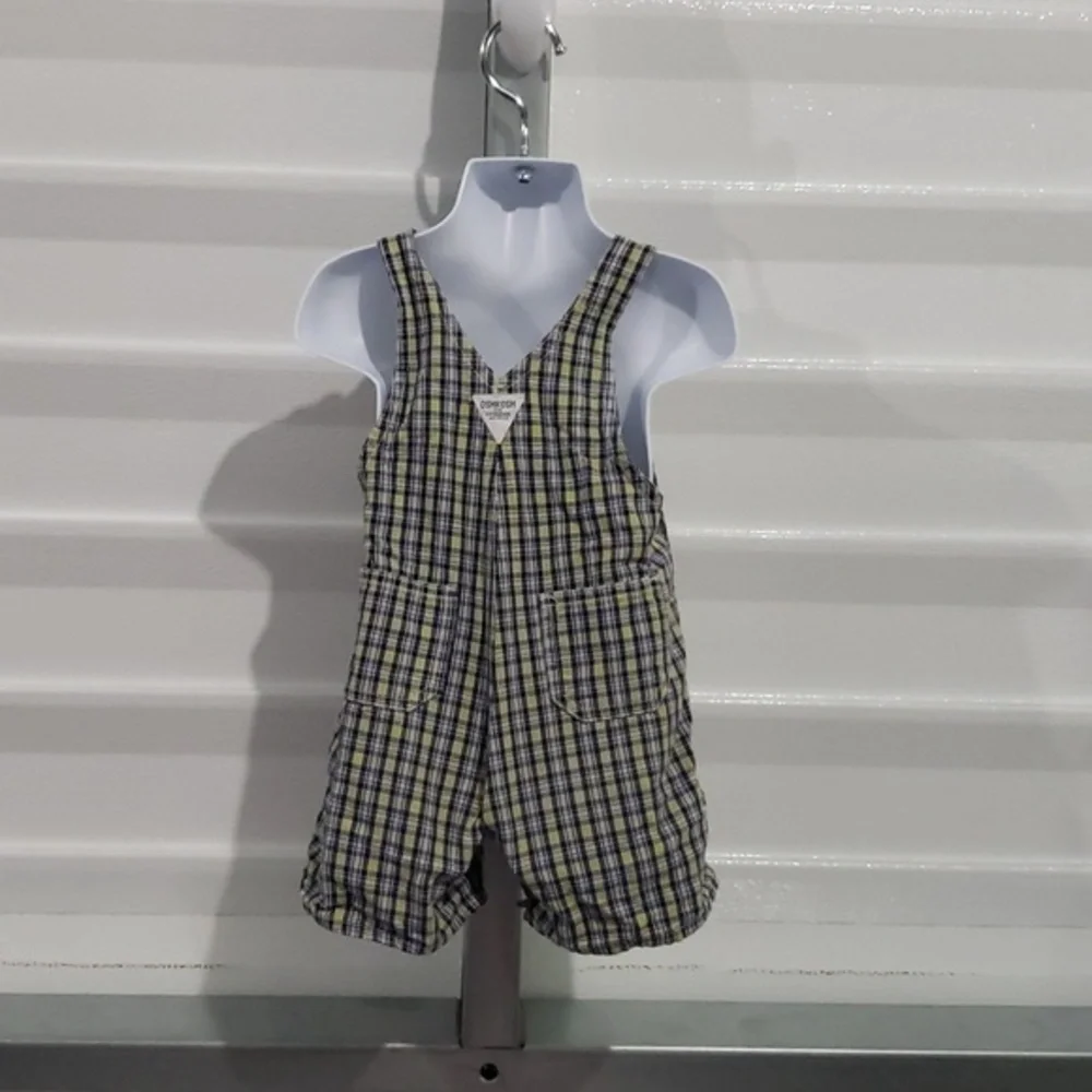 Oshkosh‎ overalls  size 3-6 Months